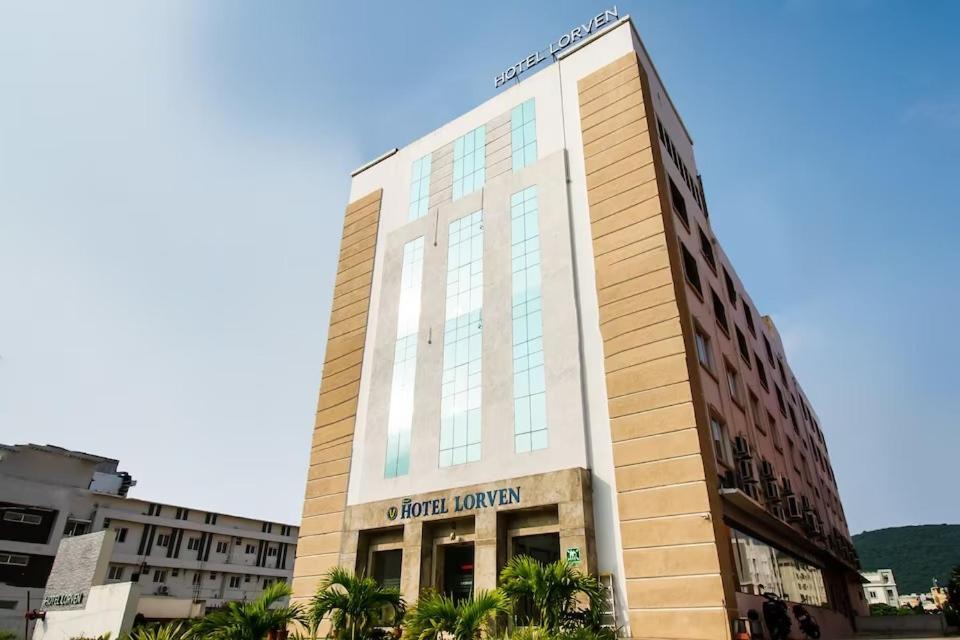Hotel Lorven Βιζαχαπατνάμ Εξωτερικό φωτογραφία